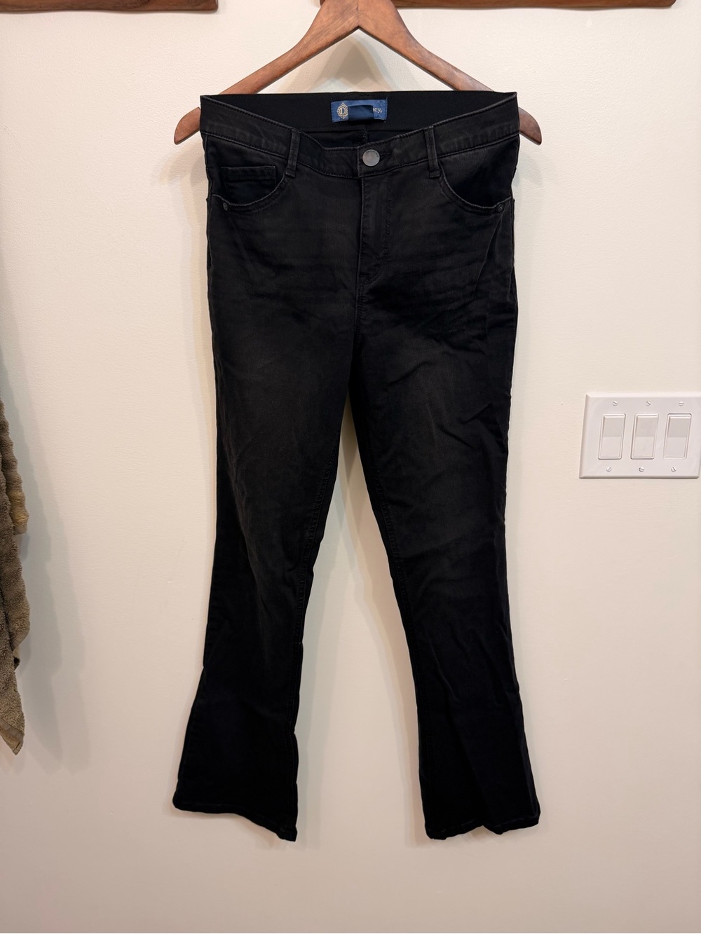 Black Women’s Jeans - Democracy Stretch Slim Fit